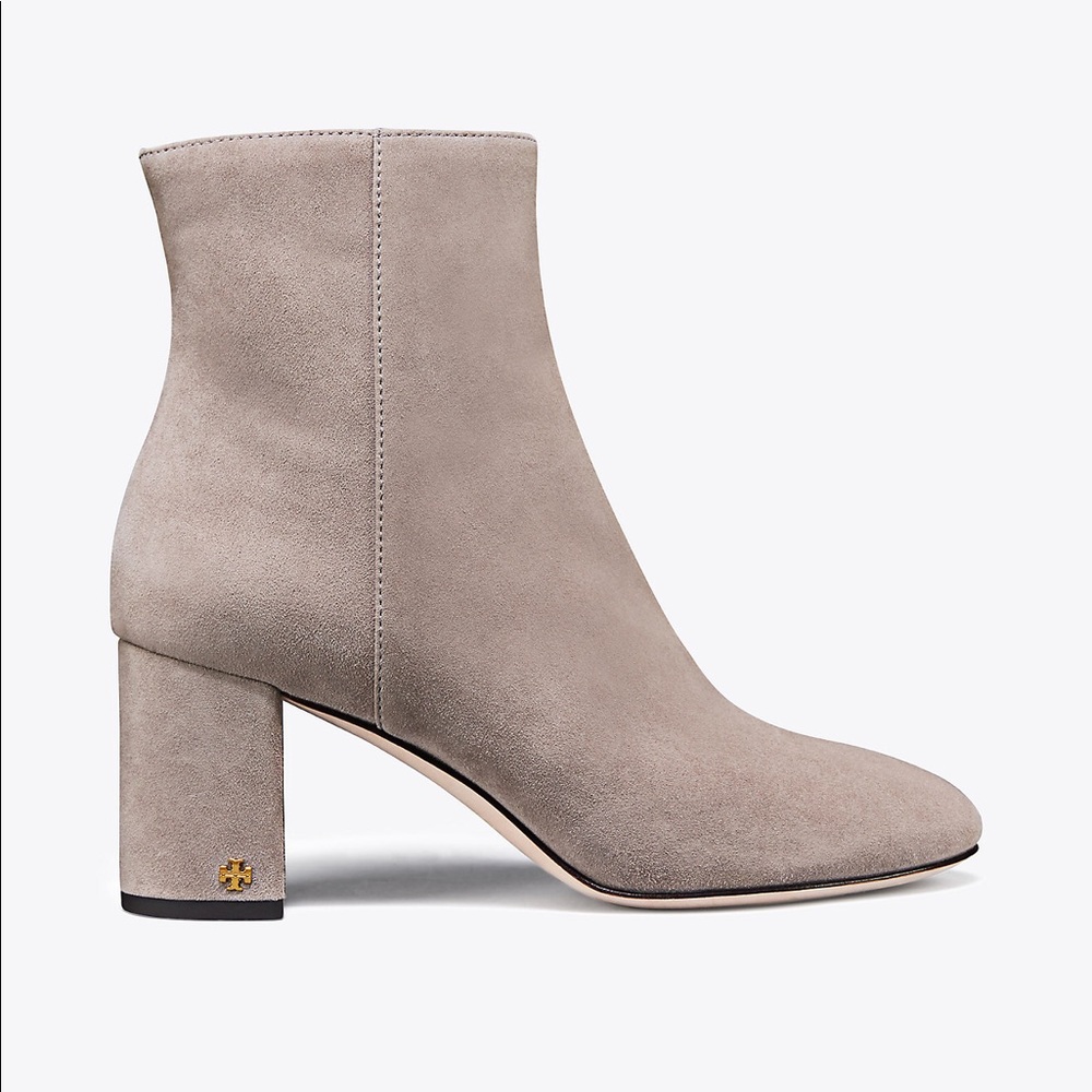 NEVER WORN Tory Burch booties
